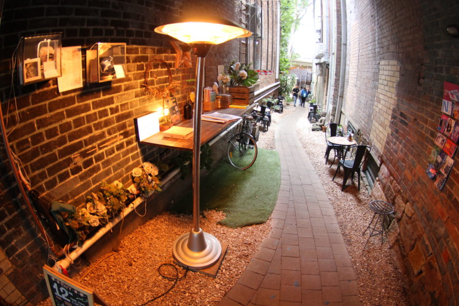 coffee iconicの通路